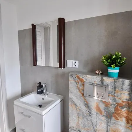 Fala Kwatera prywatna Dziwnów